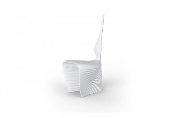 Biophilia lounge chair with cushion